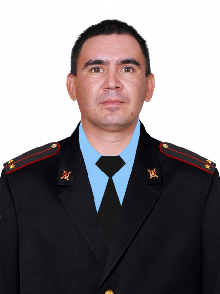 Участковый полицейский Алмадаков Павел Алексеевич