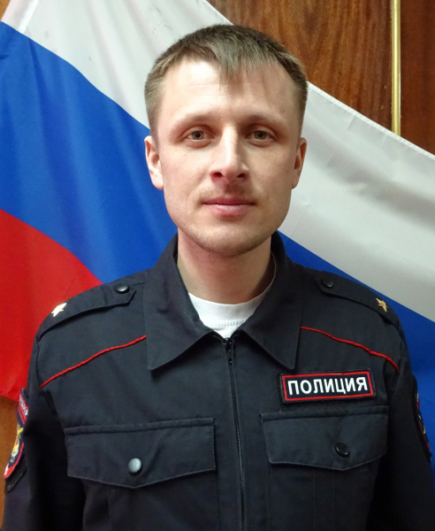 Участковый полицейский Макаров Валерий Федорович