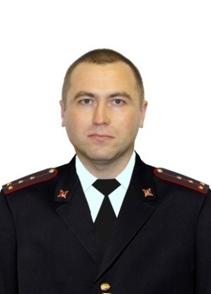 Участковый полицейский Ошурков Виктор Владимирович