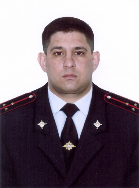 Участковый полицейский Мезох Мосс Аскерович