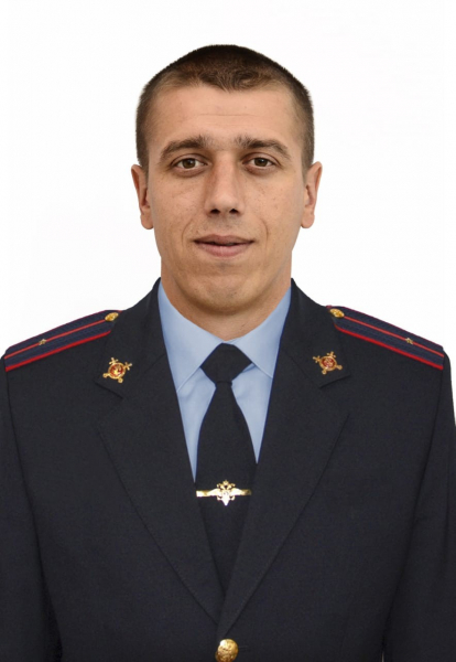 Участковый полицейский Смолин Владимир Владимирович
