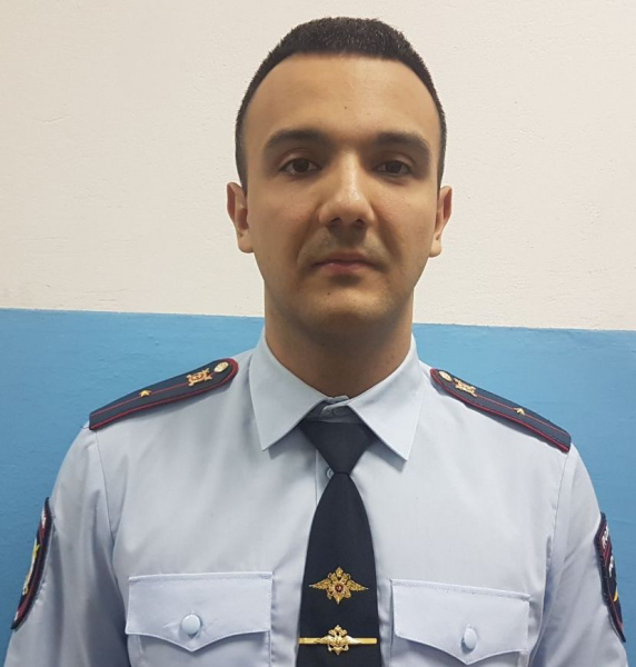 Участковый полицейский Абдуллаев Заур Мустафа Оглы