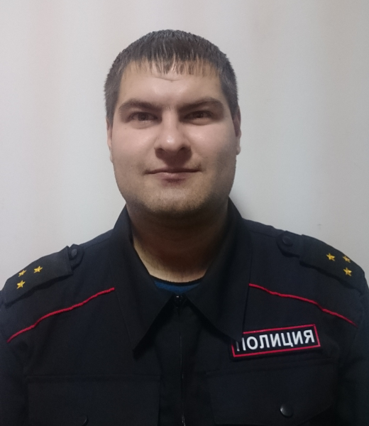 Участковый полицейский Калашников Виктор Александрович