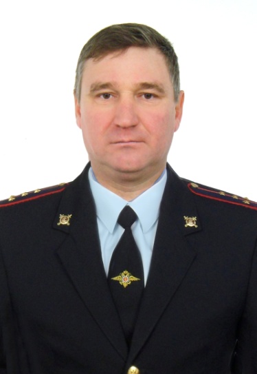 Участковый полицейский Лохвицкий Максим Владимирович